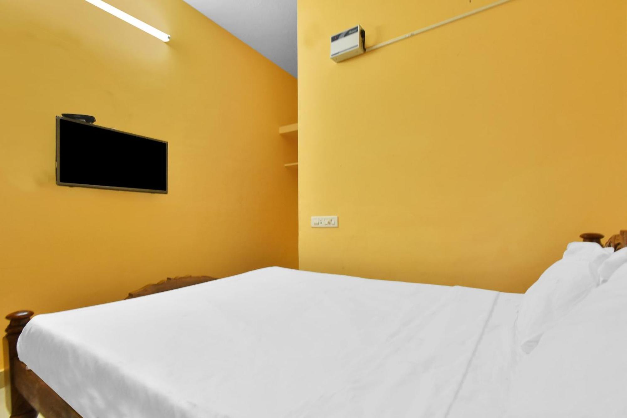 Oyo Olympia Pleasant 3* Chennai